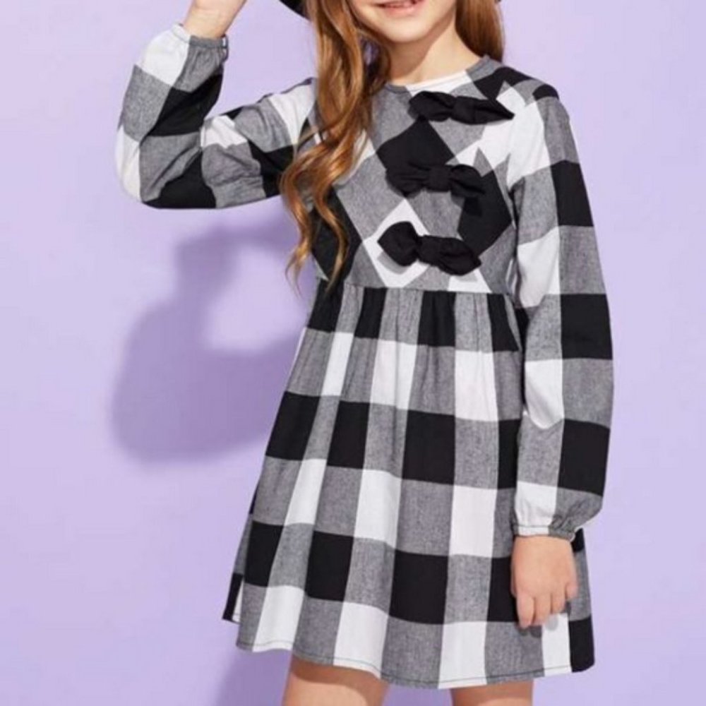 NEW Girls Zip Back black and white Plaid Dress